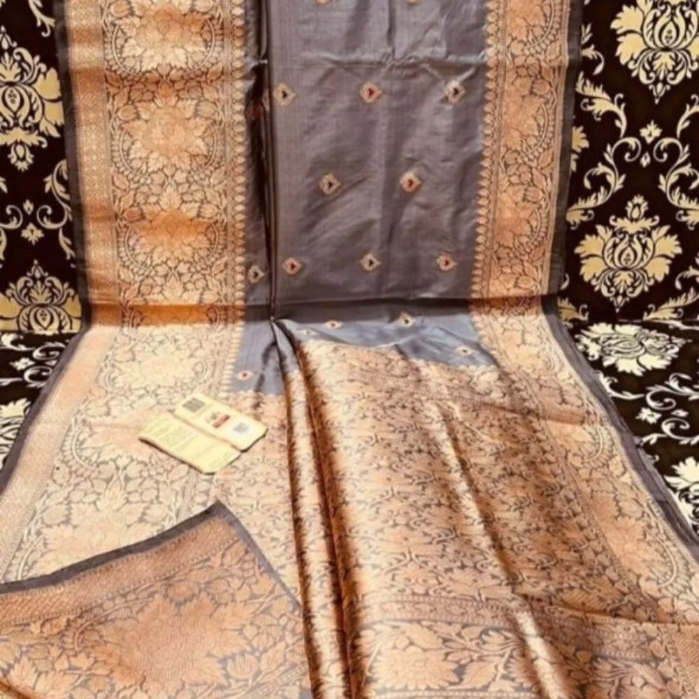 Mysore Silk Grey Color Saree
